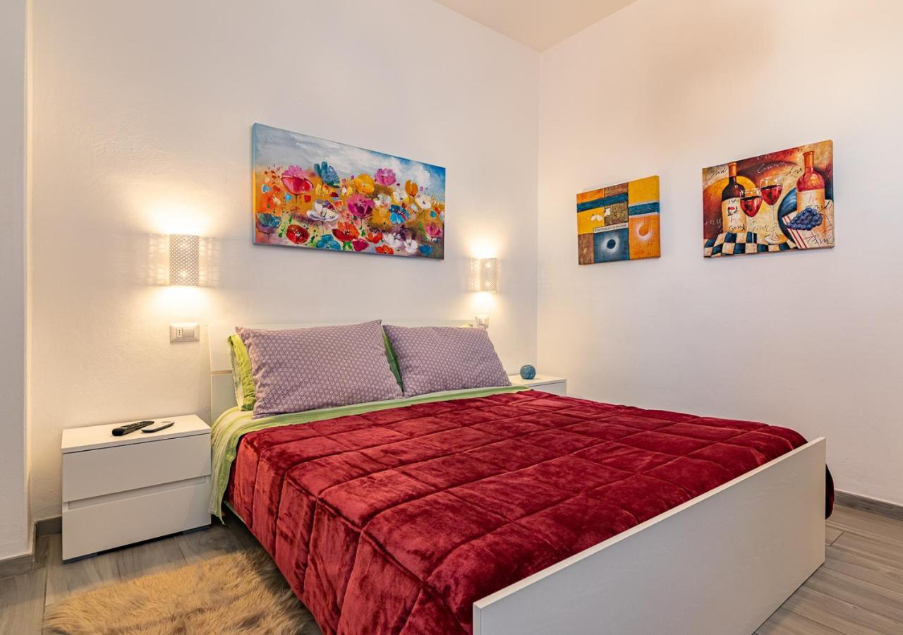 Terrace Rooms Olbia Center Екстер'єр фото