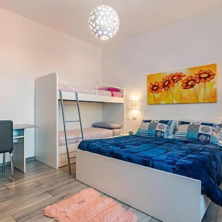 Terrace Rooms Olbia Center Екстер'єр фото