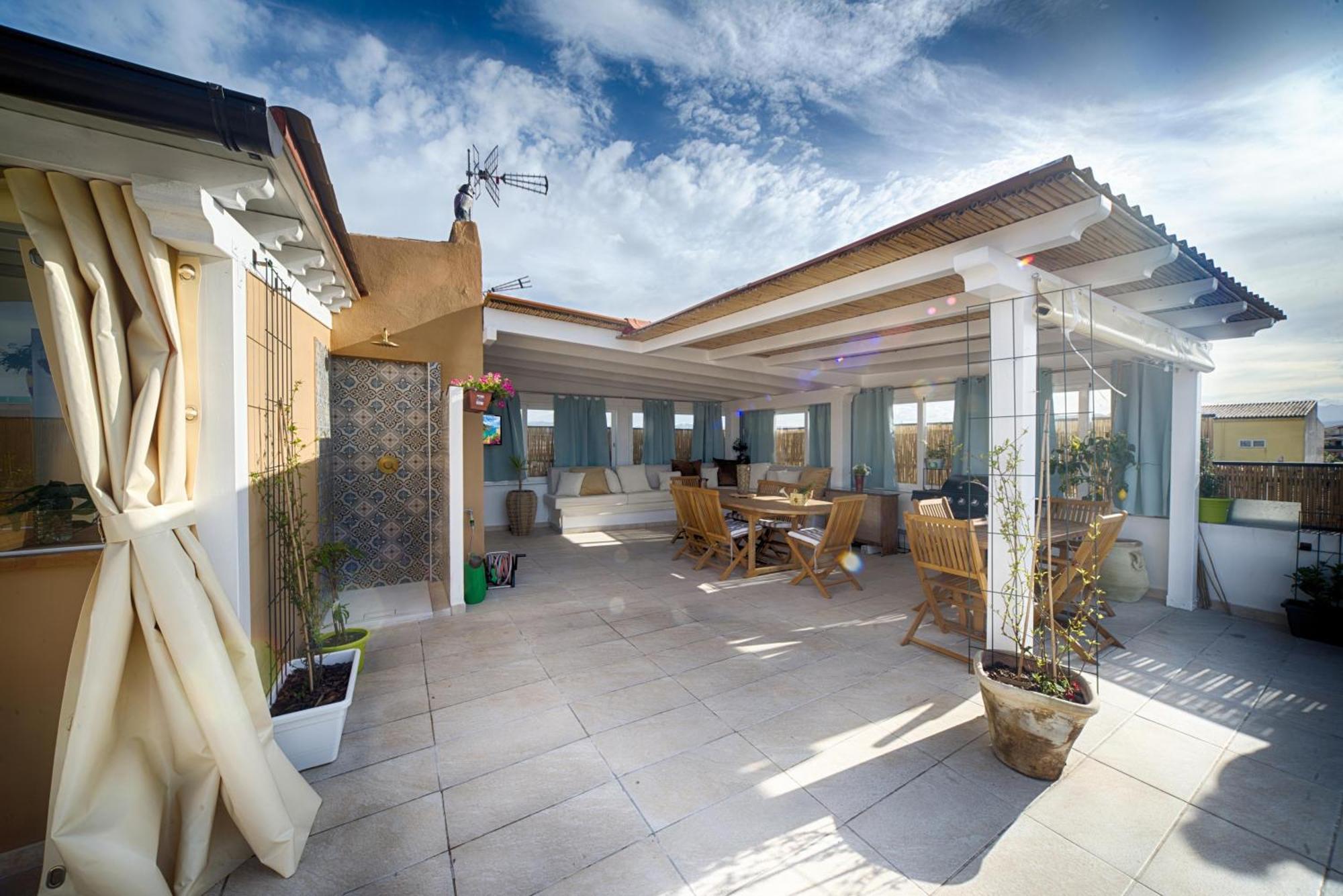 Terrace Rooms Olbia Center Екстер'єр фото